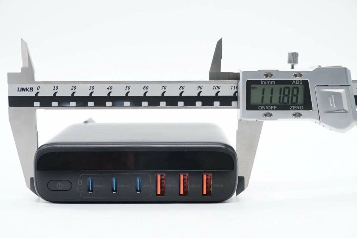 實時顯示每個口的充電功率